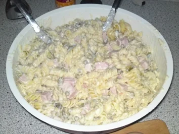 Rezept: klassischer Nudelsalat nach Papa´s Art klassischer Nudelsalat nach Papa´s Art - Rezept