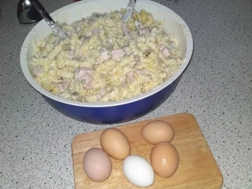 Rezept: klassischer Nudelsalat nach Papa´s Art Bild Nr. 3 klassischer Nudelsalat nach Papa´s Art - Rezept - Bild Nr. 3