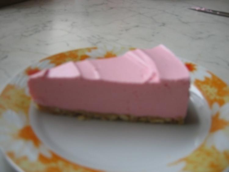 Bunte-Frischkäsecreme-Torte - Rezept mit Bild - kochbar.de