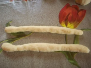 Rezept: Quark-Zöpfe Bild Nr. 4 Quark-Zöpfe - Rezept - Bild Nr. 4