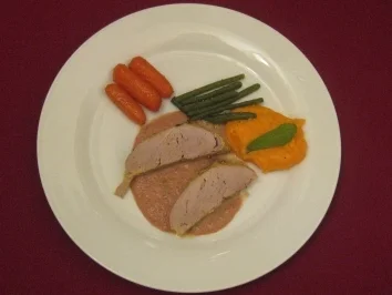 Schweinefilet in Sherry-Weißweinsoße mit Salbei - Rezept