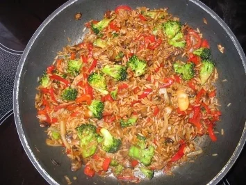 Gemüsereste mit Reis - Rezept