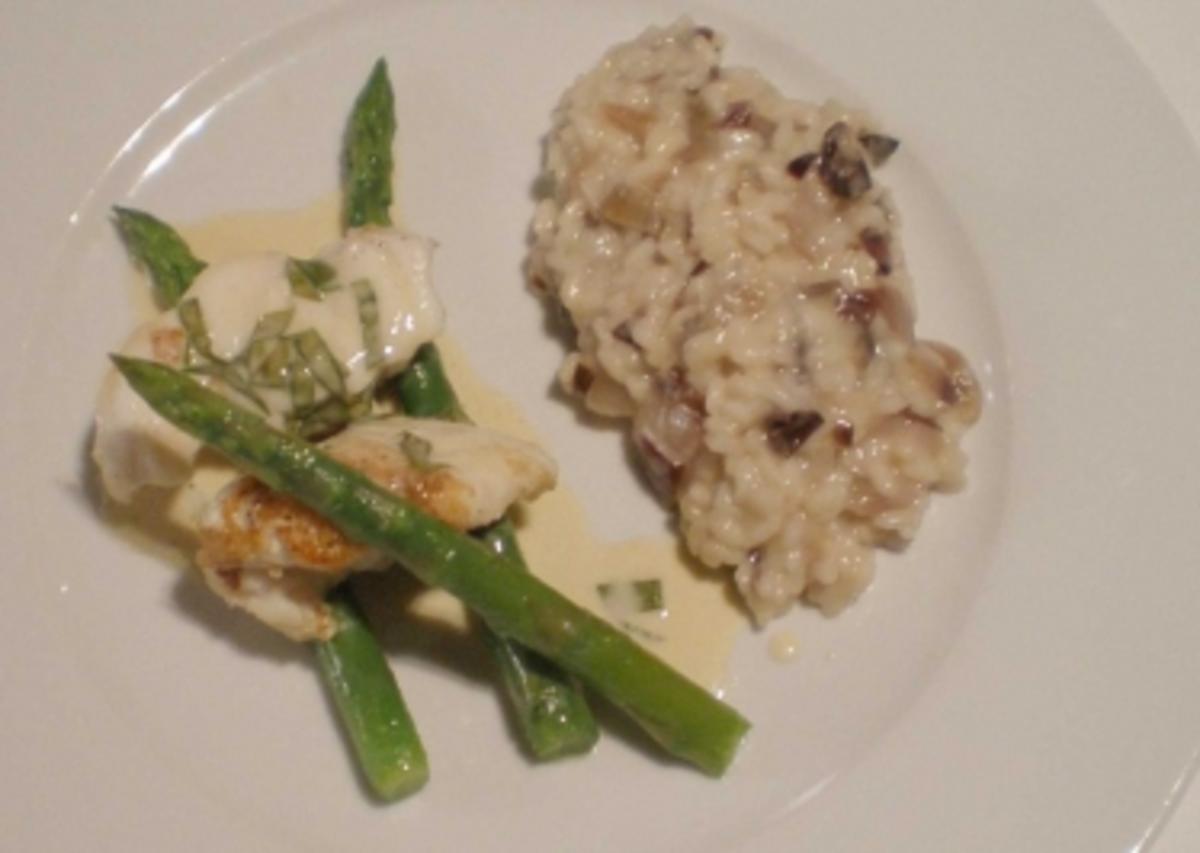 Bilder für Seeteufel an Beurre Blanc mit Sauerampfer, Radicchio-Risotto und grünem Spargel - Rezept