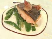Lachsforelle mit Zuckerschoten und Bacon a la Henze - Rezept