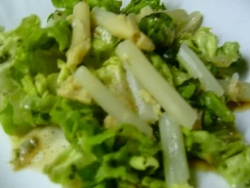 Blattsalat mit Spargel - Rezept - Bild Nr. 3