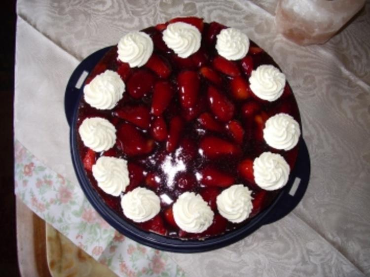 Torten: Bärbel s leichte Erdbeertorte - einfach - von BK858