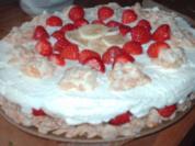 Erdbeer-Bananen-Crunch-Torte - Rezept