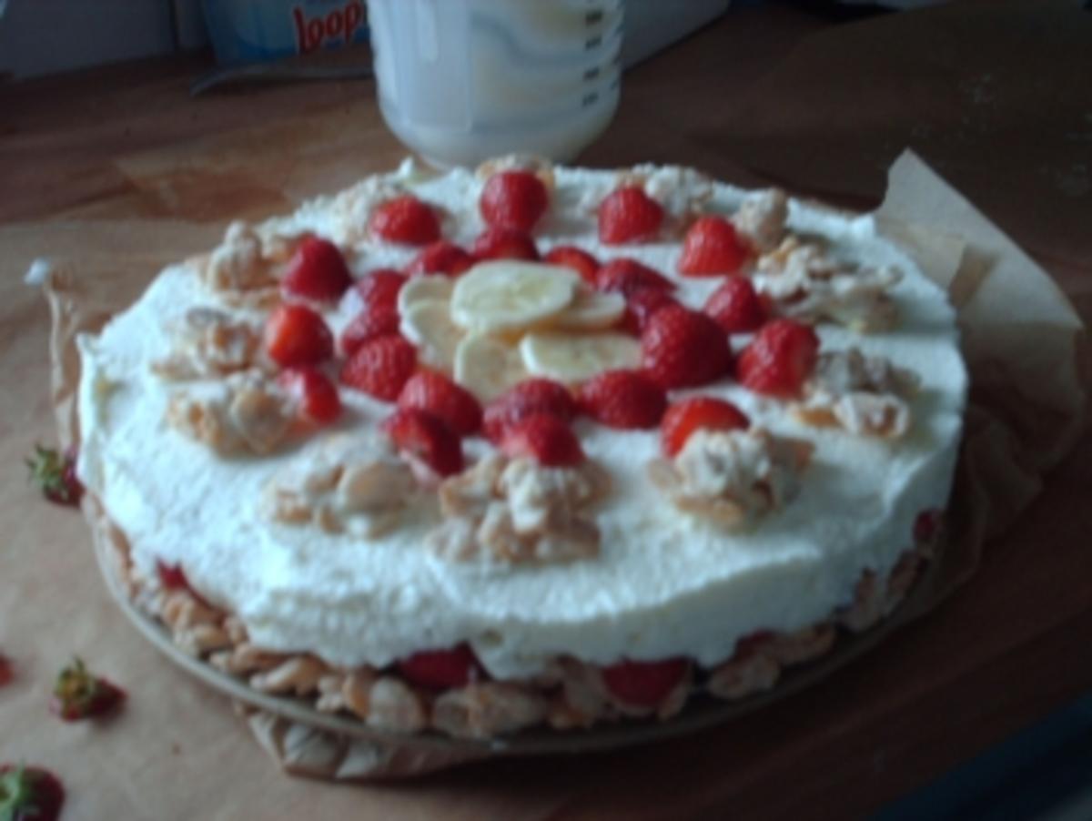 Erdbeer-Bananen-Crunch-Torte - Rezept - Bild Nr. 3
