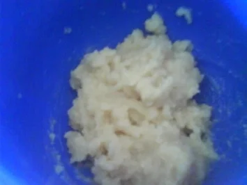 Rezept: Mandelhörnchen Bild Nr. 2 Mandelhörnchen - Rezept - Bild Nr. 2