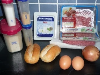 Manu's Buletten mit Schafskäse - Rezept - Bild Nr. 2