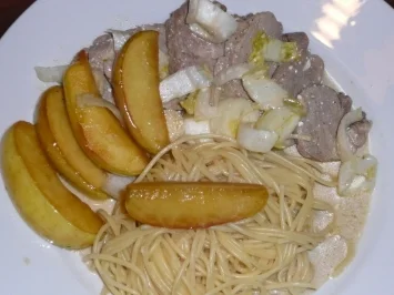 Schweinlende in Apfel-Sherry-Soße - Rezept