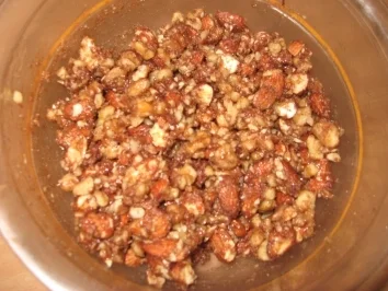 Griechische Nußtaschen "Scaltsounia" - Rezept - Bild Nr. 2