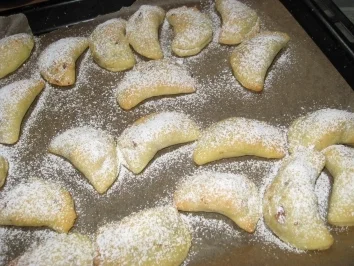 Griechische Nußtaschen "Scaltsounia" - Rezept - Bild Nr. 8