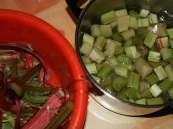 Blätterteig mit Rhababer Füllung - Rezept - Bild Nr. 4