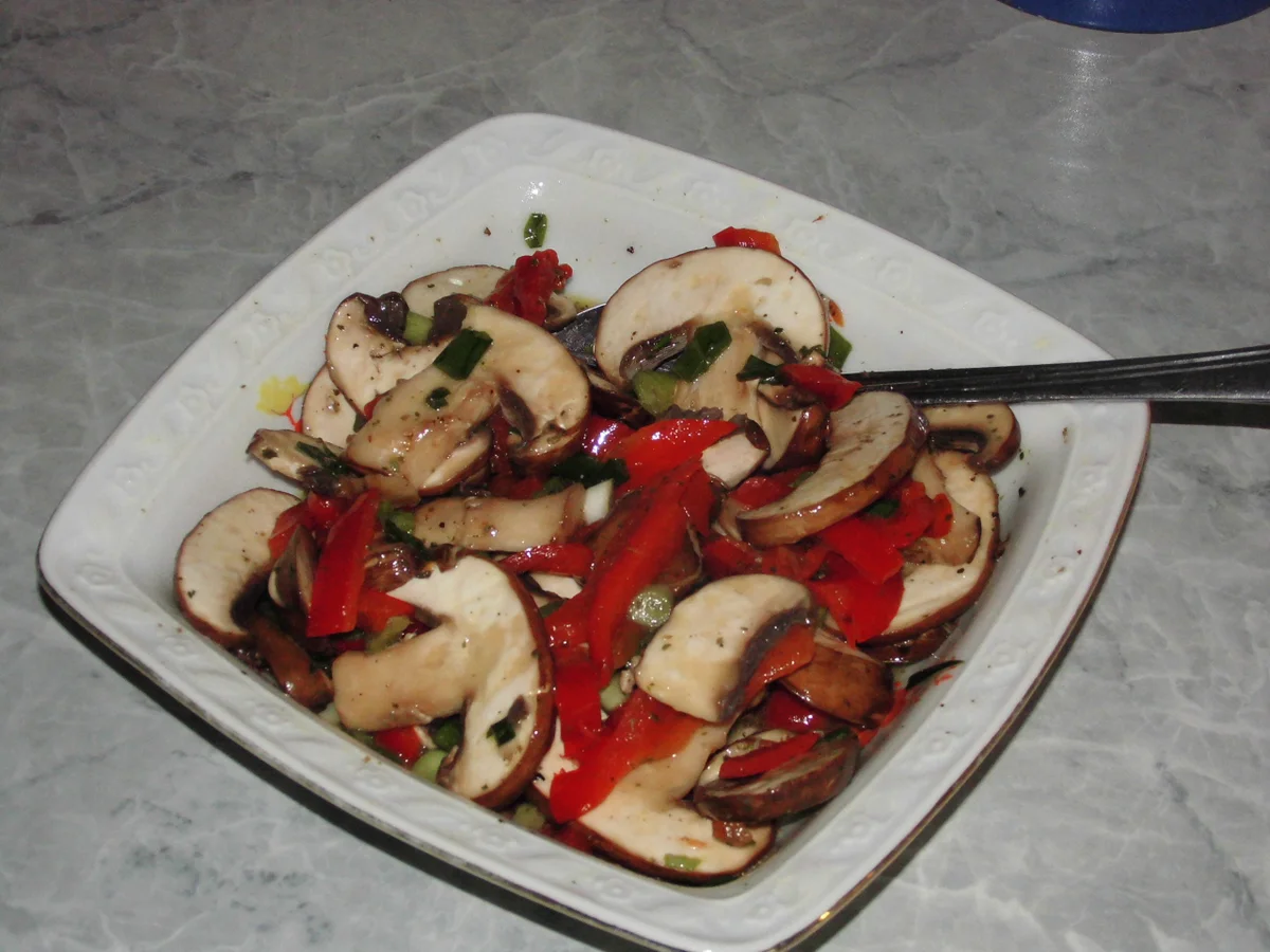 Champignons-Salat - Rezept - Bild Nr. 2