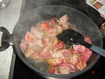 Gulasch - Rezept - Bild Nr. 2