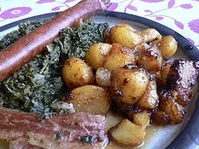 Rezept: Grünkohl mit Bregenwurst Grünkohl mit Bregenwurst - Rezept