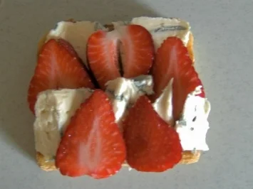 Erdbeer - Käse - Toast - Rezept - Bild Nr. 2