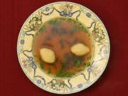 Griesklößchen-Suppe (Dolly Buster und Helena Dvorak) - Rezept