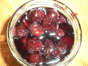 Rezept: Amarenakirschen....selber machen... Bild Nr. 4 Amarenakirschen....selber machen... - Rezept - Bild Nr. 4