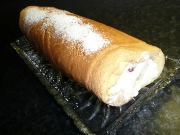 Biskuit-Roulade - Rezept - Bild Nr. 2