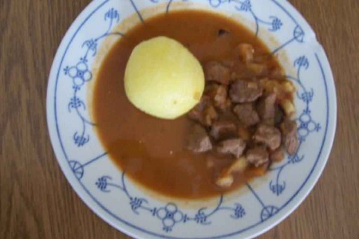 Alemanischer Schweinegulasch - Rezept - Bild Nr. 3