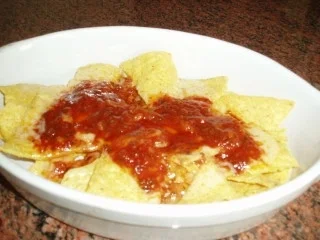 Rezept: Tortilla-Cheddar-Snack Bild Nr. 2 Tortilla-Cheddar-Snack - Rezept - Bild Nr. 2