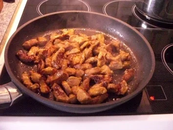 Rezept: Chinesisches Schweinefleisch mit Kokosmilch Bild Nr. 4 Chinesisches Schweinefleisch mit Kokosmilch - Rezept - Bild Nr. 4