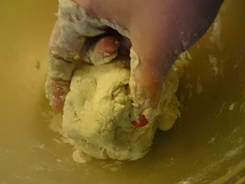 Pizzetta di Parma mit Mozzarella und Rucola - Rezept - Bild Nr. 3