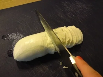 Pizzetta di Parma mit Mozzarella und Rucola - Rezept - Bild Nr. 2