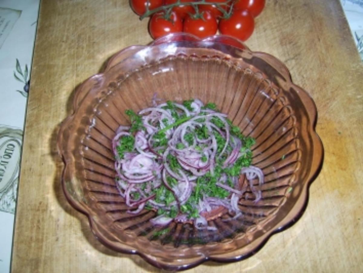Tomatensalat mit roter Zwiebel - Rezept - Bild Nr. 4