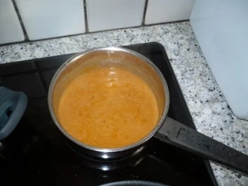 Dorsch mit Kürbiskernkruste, Knoblauchkartoffeln und Senfsoße - Rezept - Bild Nr. 2