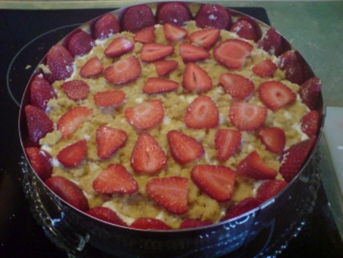 Erdbeer-Torte mit Vanille-Creme - Rezept - Bild Nr. 4