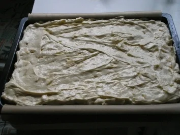 Rezept: Apfelkuchen mit Schmand vom Blech Bild Nr. 8 Apfelkuchen mit Schmand vom Blech - Rezept - Bild Nr. 8