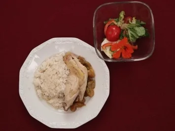Rezept: Perlhuhn mit Mirabellen, Salat und Kapuzinerblüten (Franz-Josef Antwerpes) Perlhuhn mit Mirabellen, Salat und Kapuzinerblüten (Franz-Josef Antwerpes) - Rezept