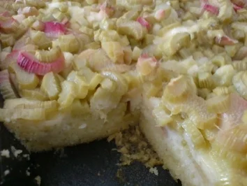 Rhabarberkuchen vom Blech - Rezept - Bild Nr. 17