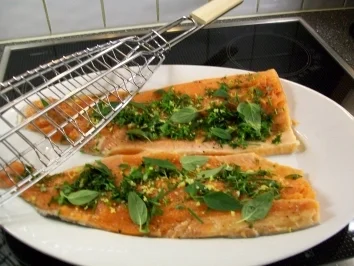 Rezept: Lachsforelle vom Holzkohlegrill Bild Nr. 3 Lachsforelle vom Holzkohlegrill - Rezept - Bild Nr. 3