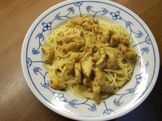 Hähnchenbruststreifen auf Pasta - Rezept - Bild Nr. 4