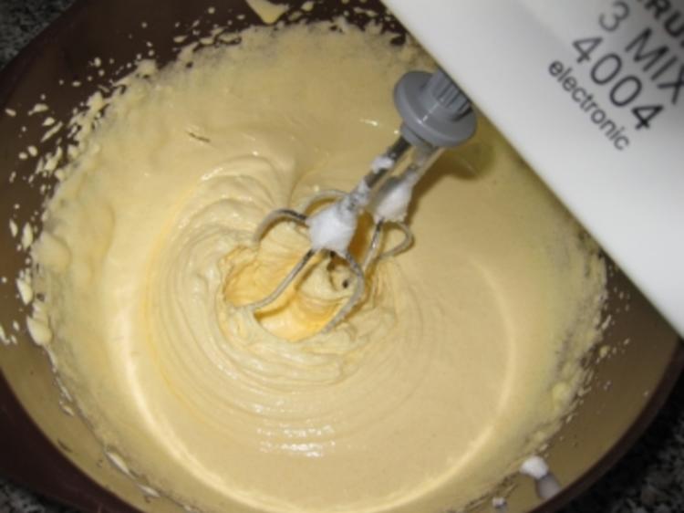 Erdbeer Sahnerolle - einfach - von rosinenschneckele