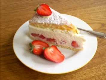 Käsesahne-Fächertorte mit Erdbeeren - Rezept - Bild Nr. 4