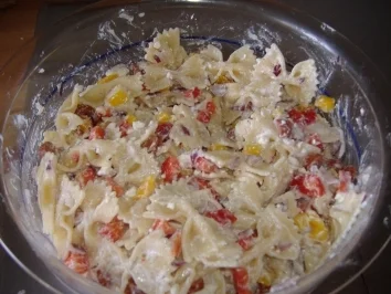 Pikanter Nudelsalat - Rezept - Bild Nr. 2