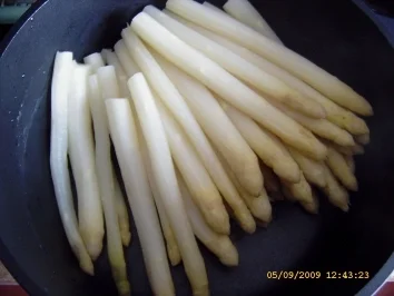 Rezept: Spargel - Schinken - Rouladen mit Hollandaise und Käse überbacken... Bild Nr. 6 Spargel - Schinken - Rouladen mit Hollandaise und Käse überbacken... - Rezept - Bild Nr. 6