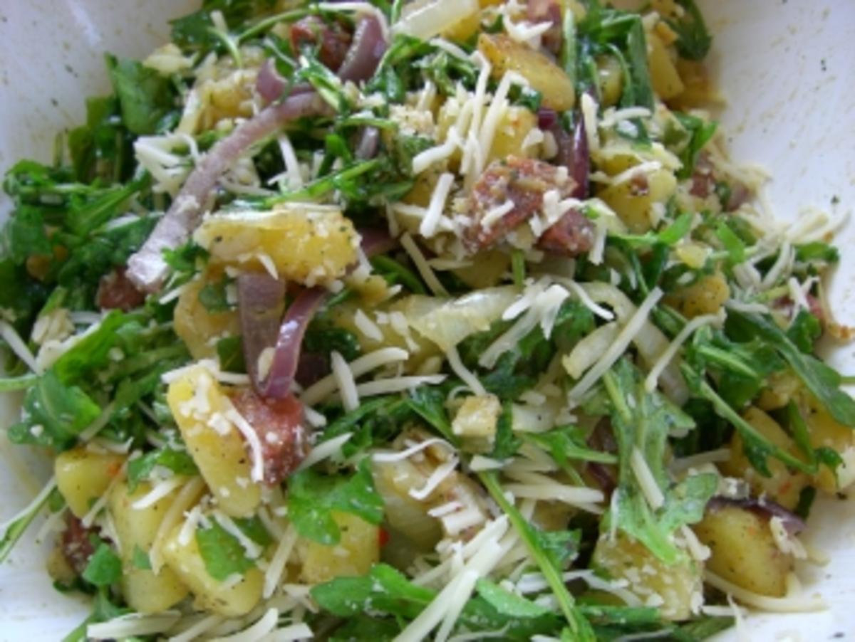Kartoffelsalat mit Rucola &amp; Chorizo - Rezept - kochbar.de