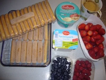 Kikis Tiramisu mit Beeren, ohne Ei - Rezept