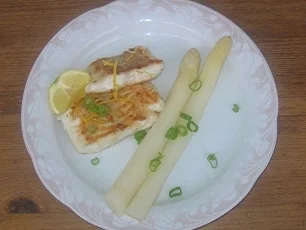 Spargel mit gebratenem Kabeljau - Rezept - Bild Nr. 3