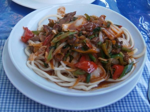 Lagman (asiatische Nudelsuppe) - Rezept - kochbar.de