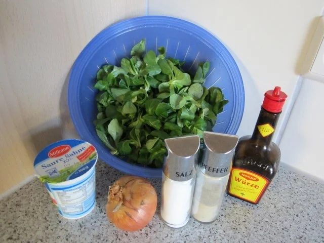Saure Sahne trifft Ackersalat - Rezept - Bild Nr. 2