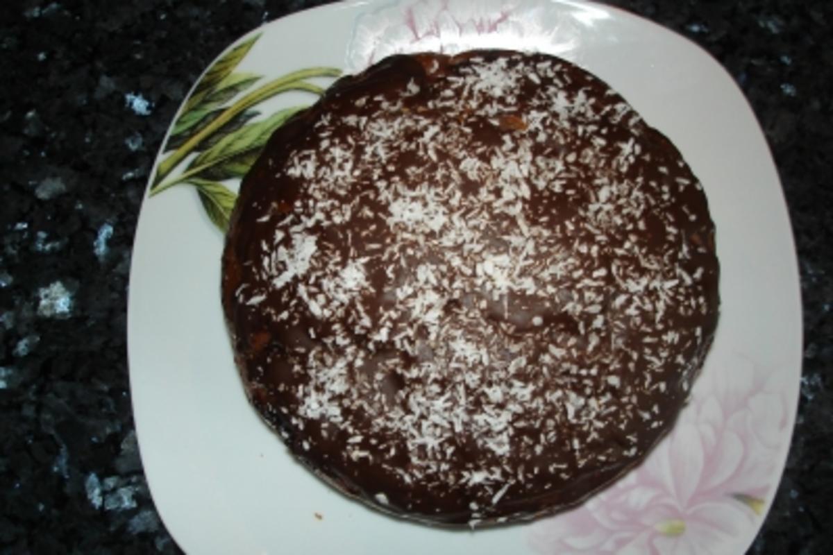 Raffaello-Schoko-Rotweinkuchen - Rezept - kochbar.de