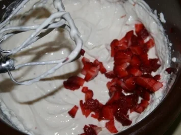 Rezept: Erdbeer Törtchen Bild Nr. 6 Erdbeer Törtchen - Rezept - Bild Nr. 6