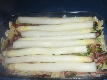 Nudel-Spargel-Auflauf mit Rucola und Senfsauce - Rezept - Bild Nr. 3